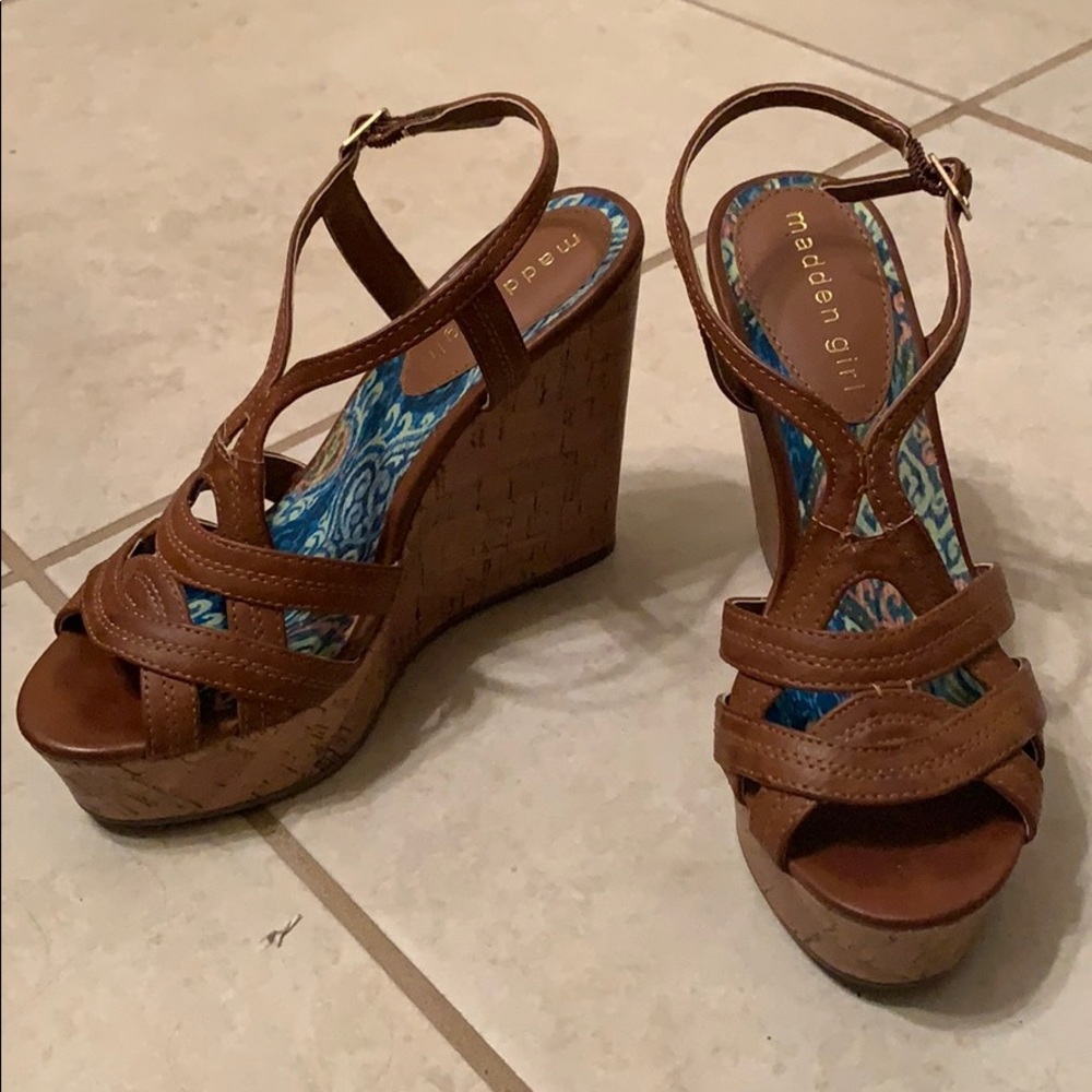 < Madden Girl > Cognac Cork Wedges